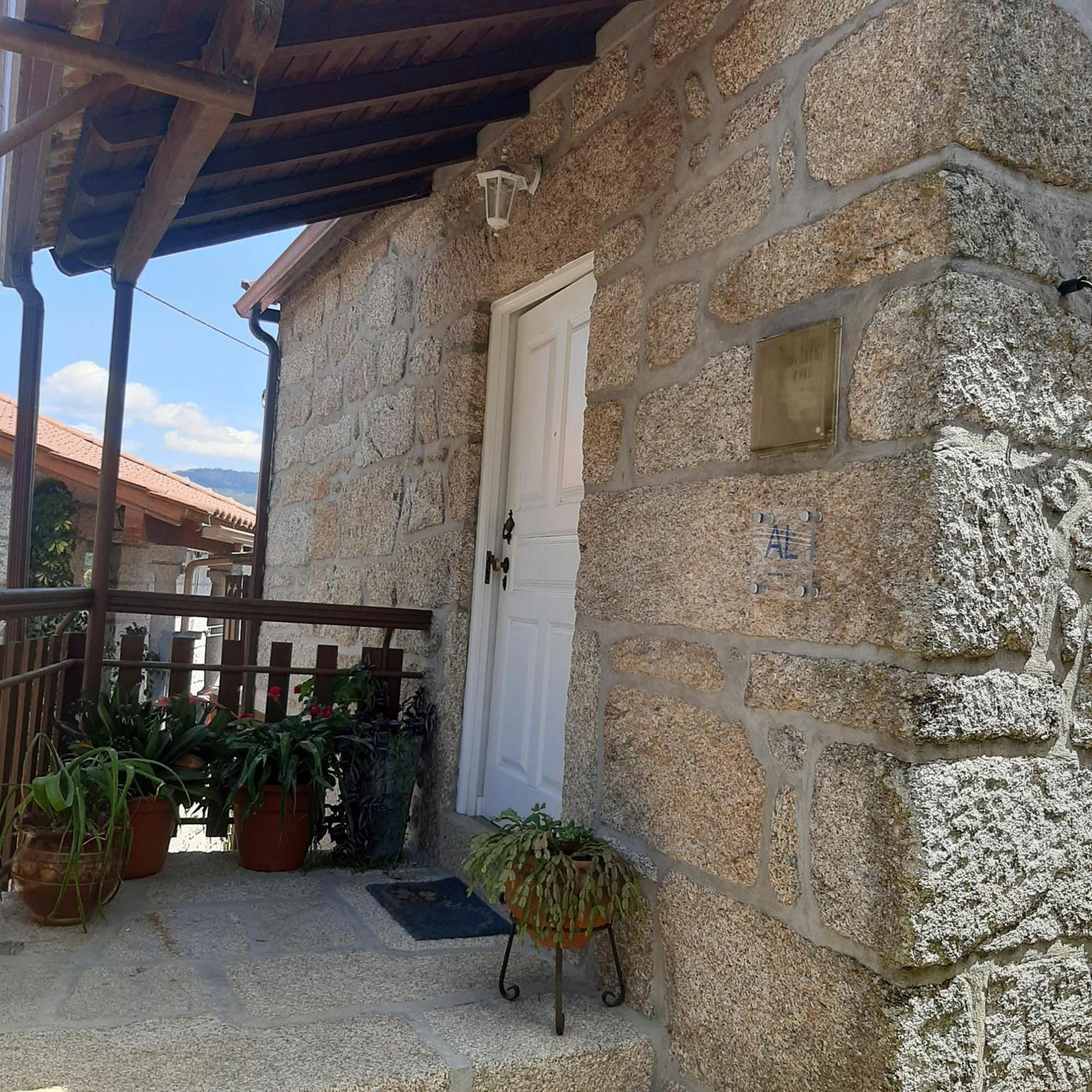 Villa Casa De Bairros Soajo Esterno foto